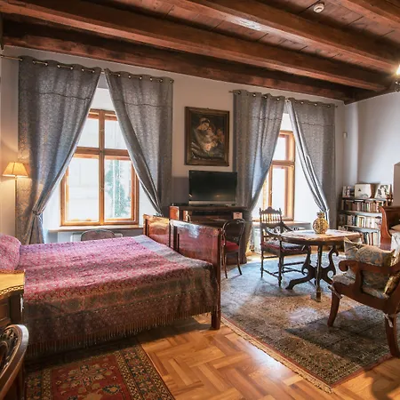 Daire Orlowska Townhouse Krakow