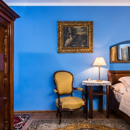 Orlowska Townhouse *