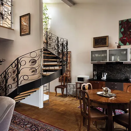 Orlowska Townhouse Apartman *